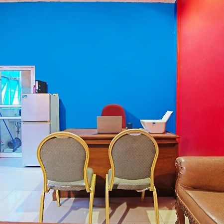 Oyo 91510 Homestay Utama Syariah Pekanbaru Eksteriør bilde