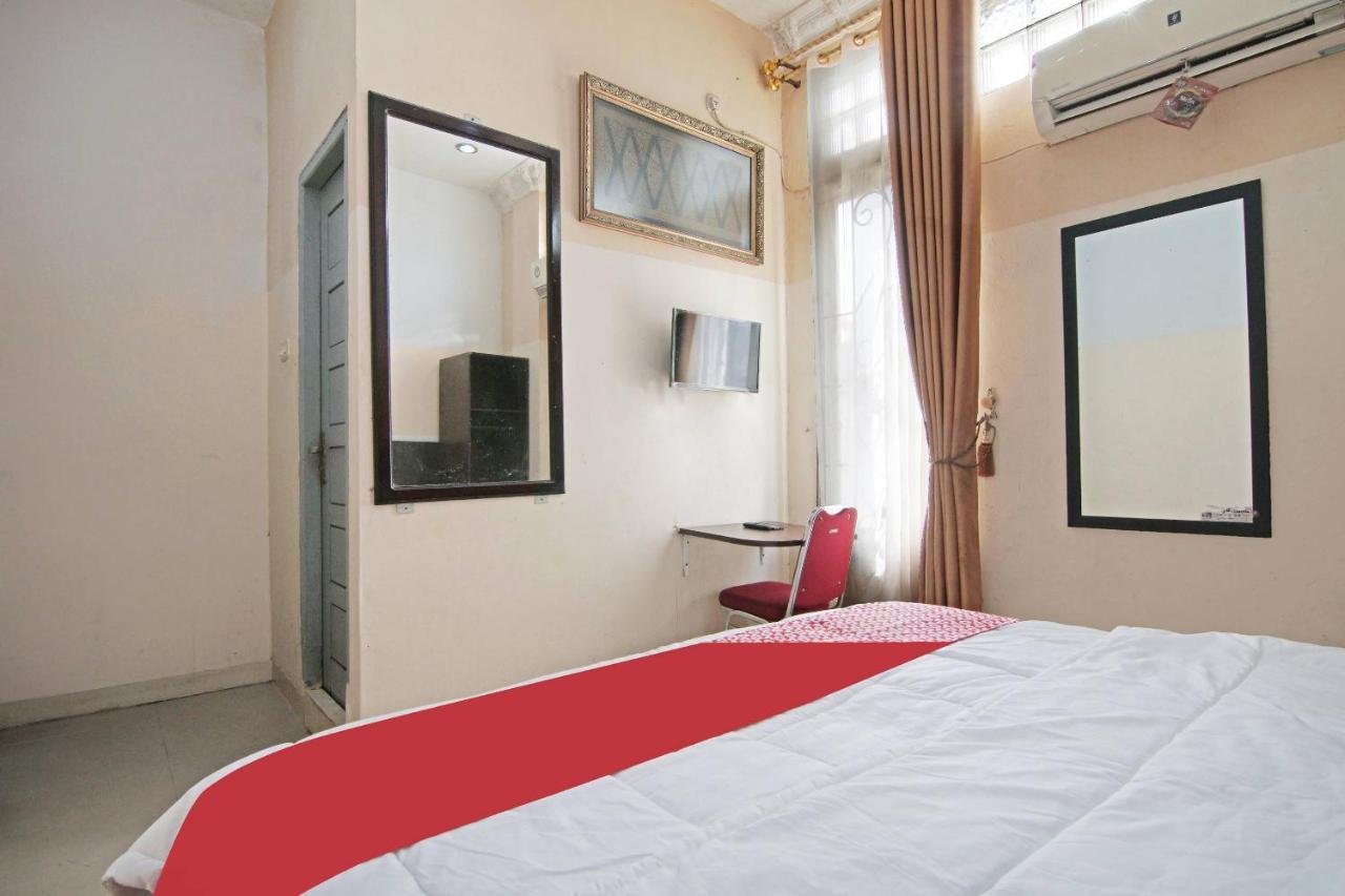 Oyo 91510 Homestay Utama Syariah Pekanbaru Eksteriør bilde