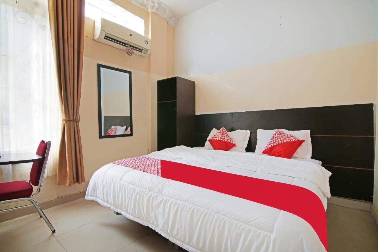 Oyo 91510 Homestay Utama Syariah Pekanbaru Eksteriør bilde