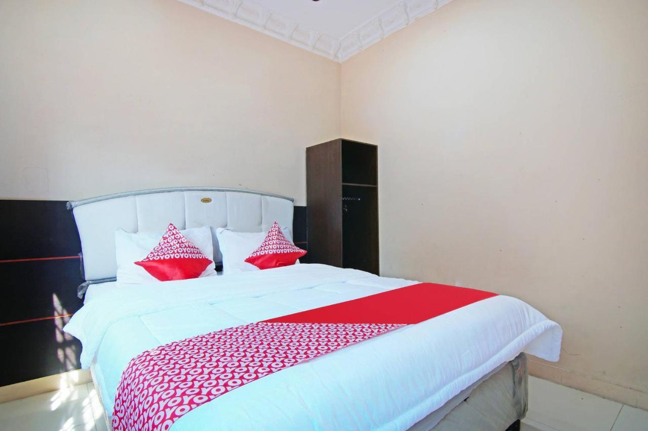 Oyo 91510 Homestay Utama Syariah Pekanbaru Eksteriør bilde