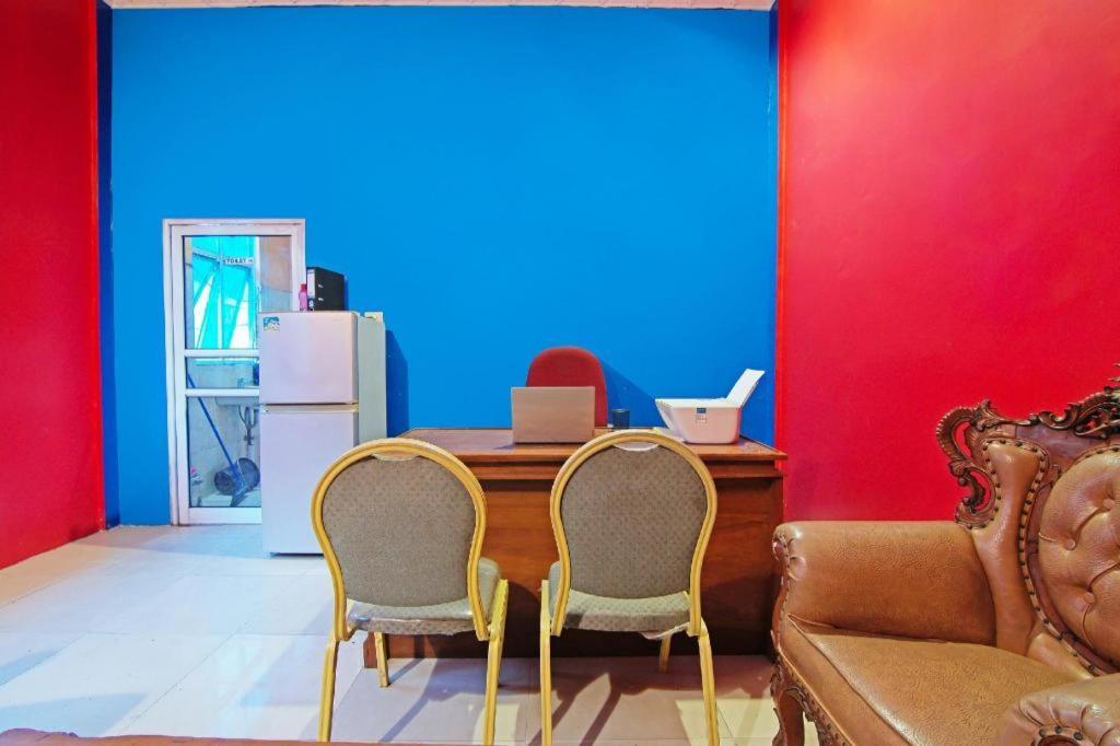 Oyo 91510 Homestay Utama Syariah Pekanbaru Eksteriør bilde